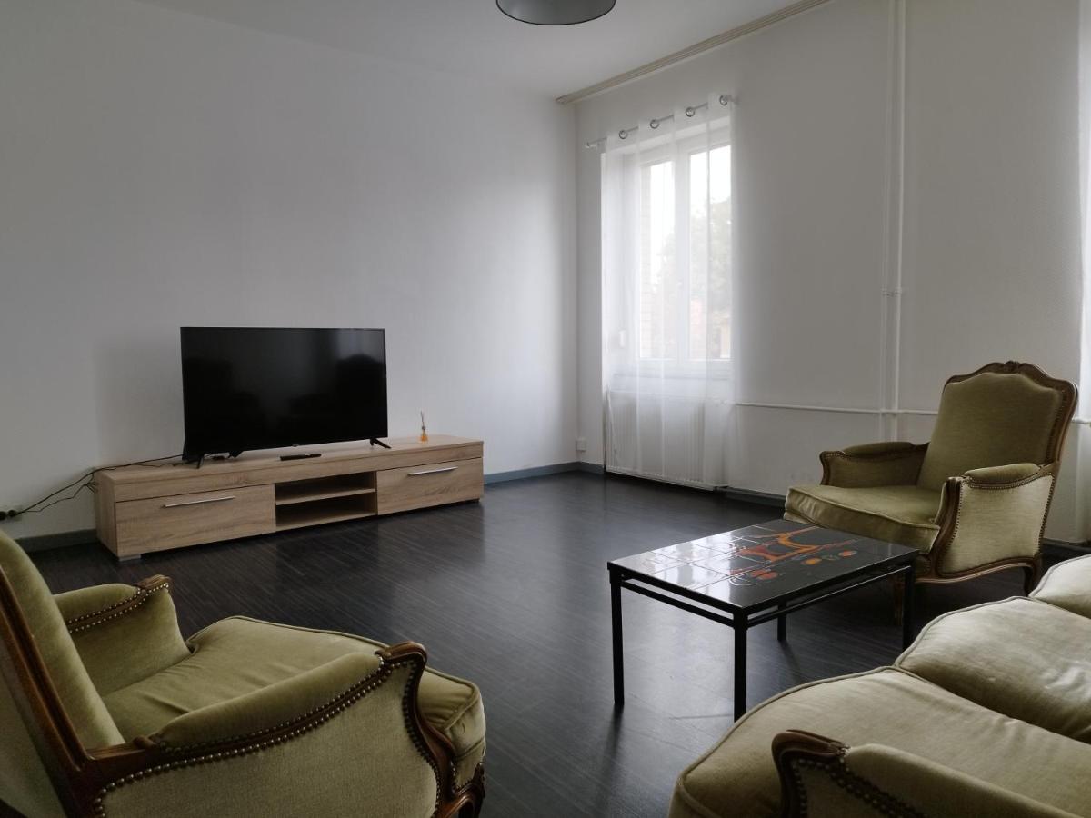 Le Thannois - Appartement 2 Chambres, Salon, Cuisine Equipee, Parking Et Wifi Gratuit Mulhouse Exterior photo
